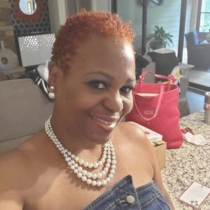 Meet your Posher, Inger